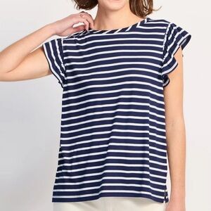 NINE BRITTON
Salma Flutter‎ Sleeve Knit Tee